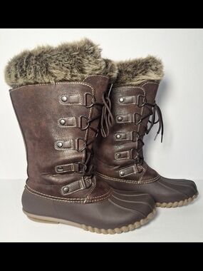 Yuu Women's Brown Faux Fur Lined Lace-Up Winter Boots